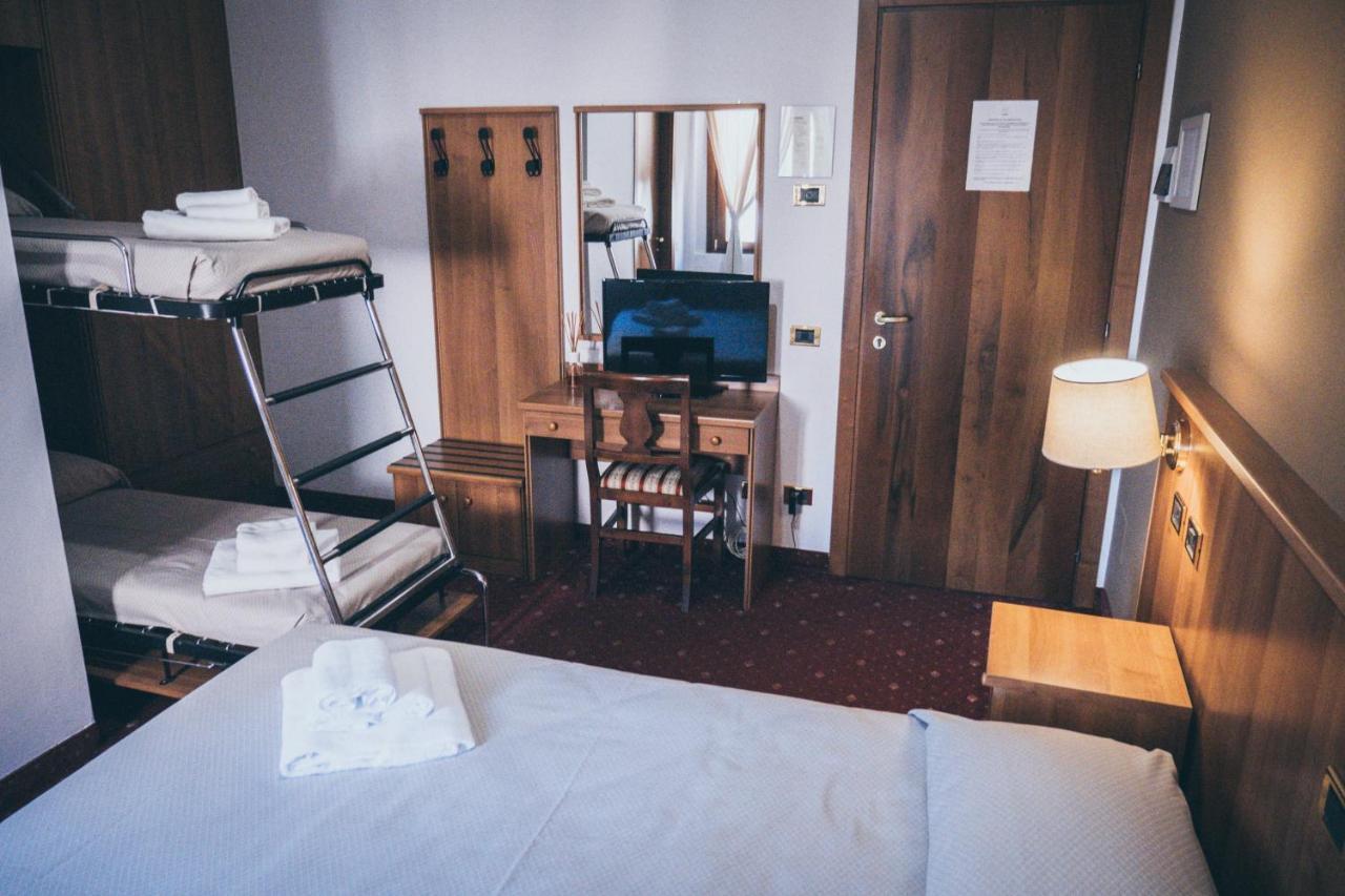 Villanova Hotel San Bonifacio Bagian luar foto